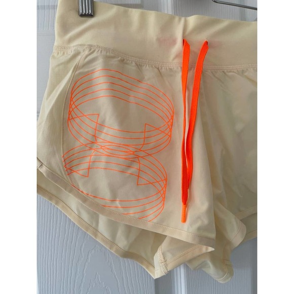 NWT Under Armour Short - Picture 2 of 6